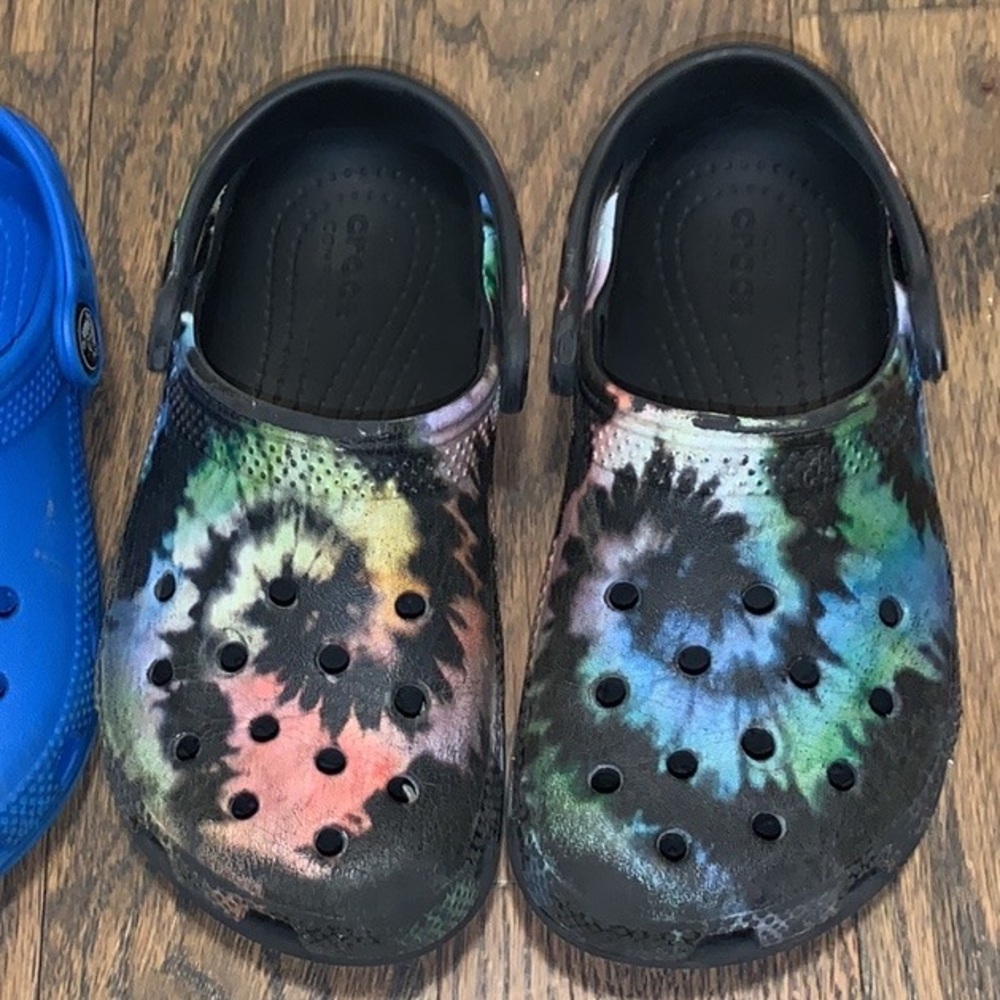 Boys Crocs rainbow